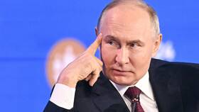 Вопрос о возможном уходе Владимира Путина на пенсию в Аптека Невис